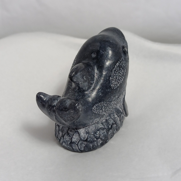 A Wolf Original Dolphin Sculpture Figurine Soap Stone Gloss Finish Cute Baby - Picture 5 of 12